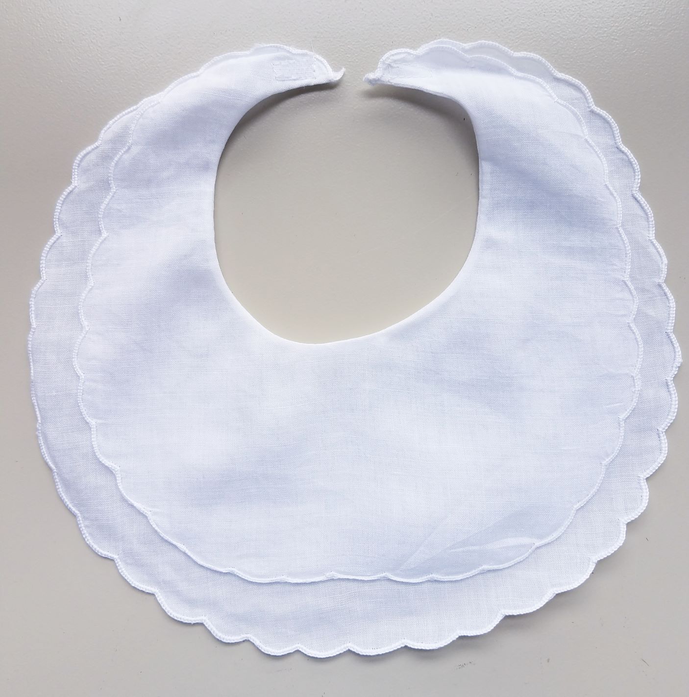 Double Scalloped Linen Baby Bib