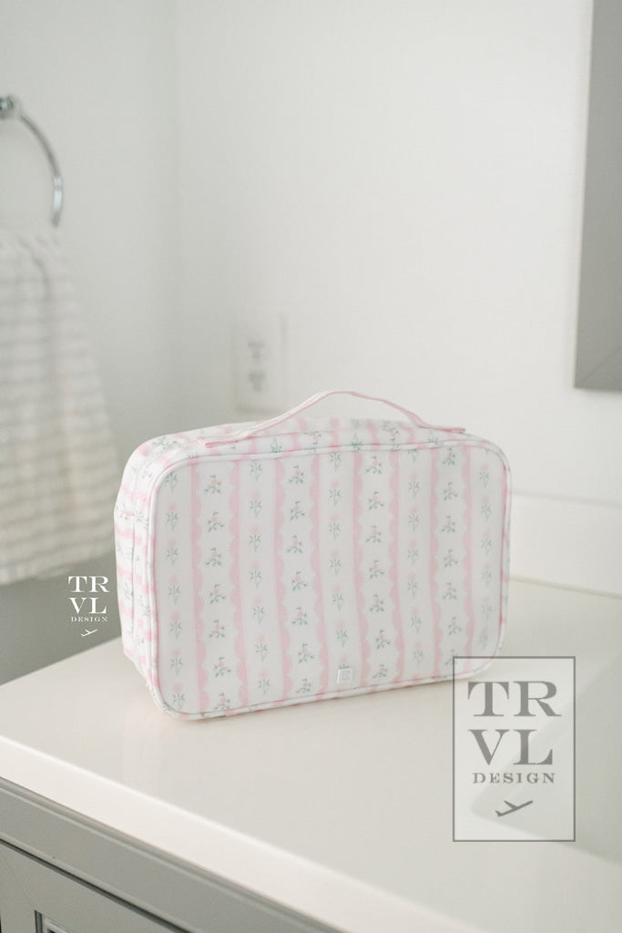 TRVL Bundle Up2- Hanging Toiletry- Pink Ribbon Floral