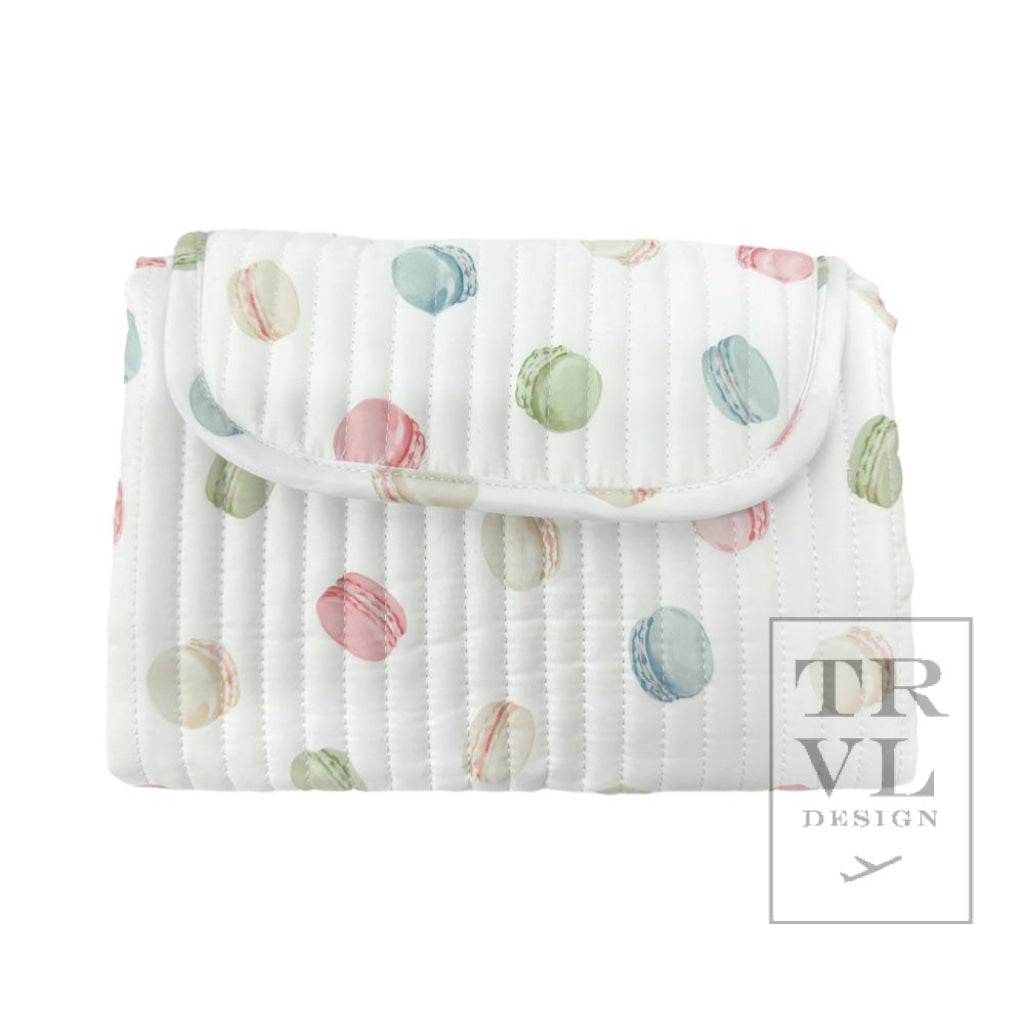 TRVL Quilted Changing Pad- Macaron