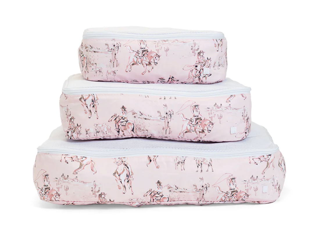 TRVL LUXE PACKING SQUAD - Cowgirl Toile